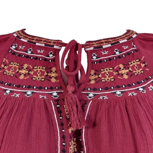 American Eagle Women's Boho Style Embroidered Crop Top - Picture 4 of 9